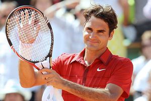 Federer consigue triunfo fácil ante Wawrinka