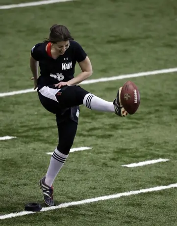 Lauren Silberman se lesiona durante prueba para la NFL