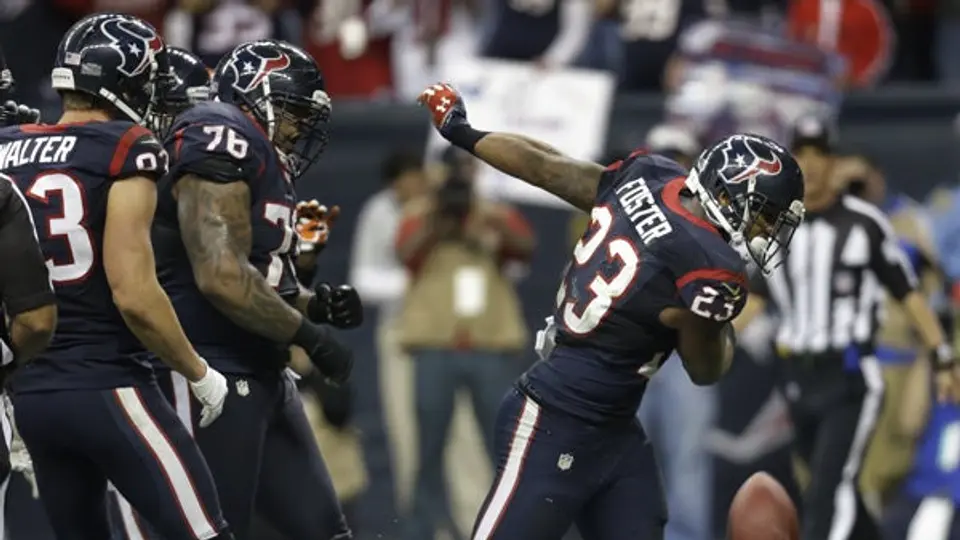 Houston gana y enfrentará a Patriotas en juego divisional