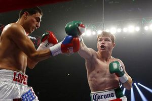 'Es complicado ser coestelar de Mayweather': Canelo