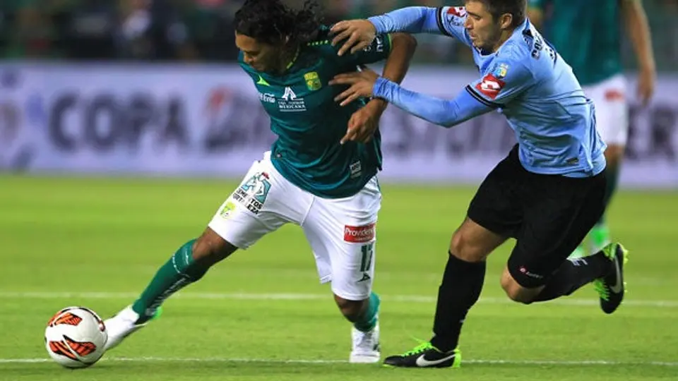 León consigue agónico empate en su debut en la Libertadores