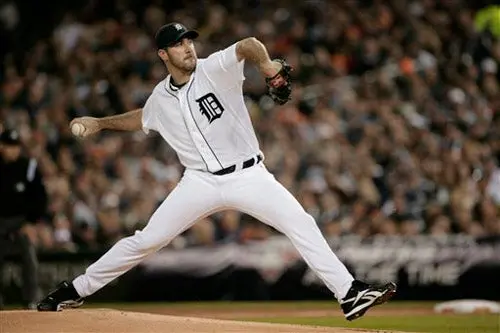 Verlander volverá al montículo en el primer juego contra Texas