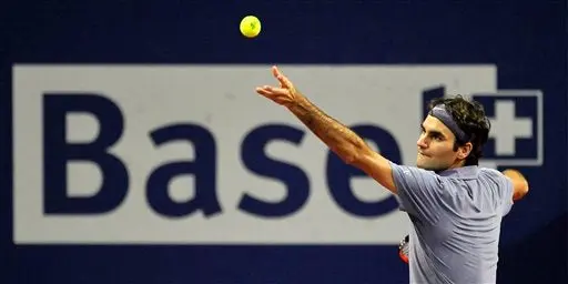 Federer pide acortar temporada en el 2012