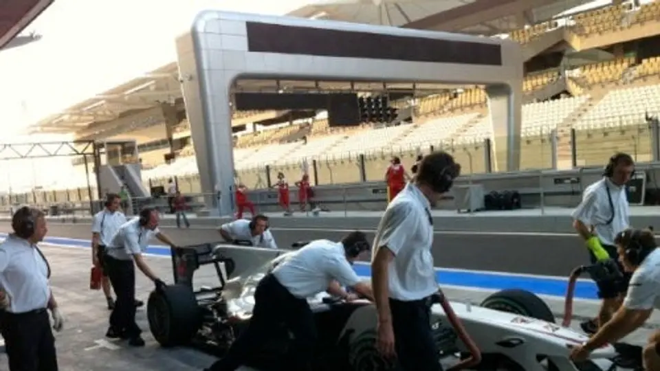 'Guti' termina cuarto en primer día de ensayos de F1