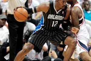 Howard, líder del mejor quinteto defensivo de la NBA