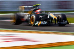 Trulli extiendo contrato con Lotus