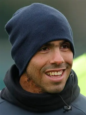 Manchester City confía en retener a Carlos Tévez