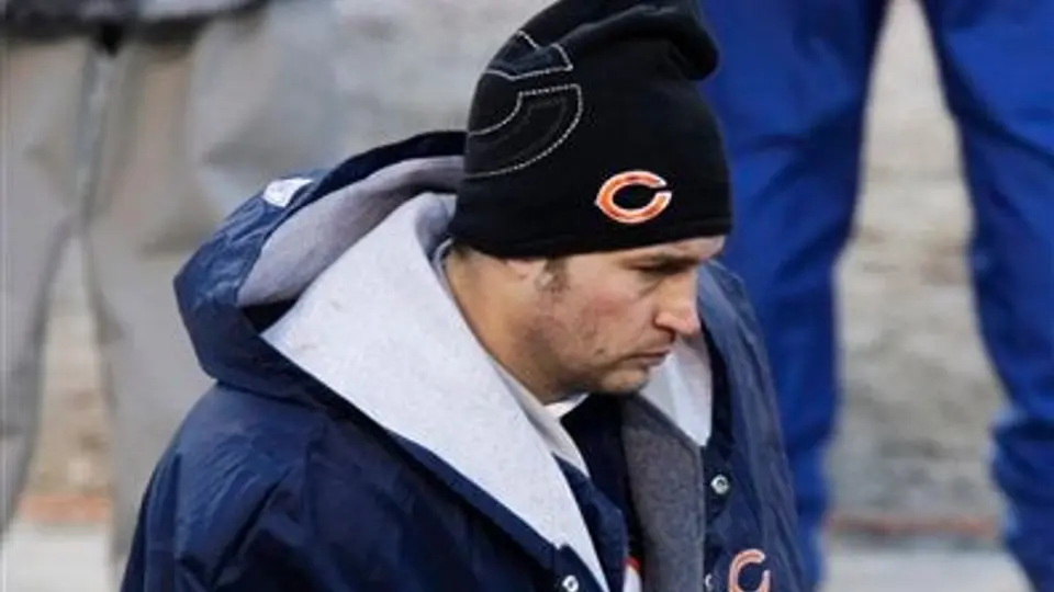 Jay Cutler sufrió esguince en la rodilla ante Green Bay