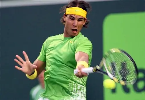 Nadal se recupera y jugará ante Federer