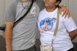 José Cardona parte entre lágrimas a República Dominicana