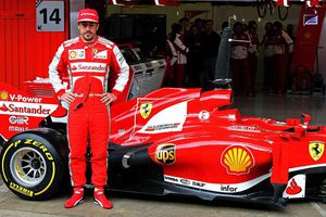 Fernando Alonso destaca velocidad de su nuevo monoplaza