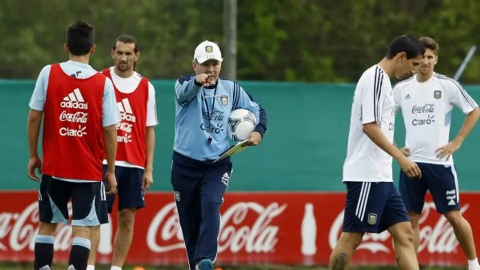 Sabella no sorprende en convocatoria para el amistoso frente a Suecia