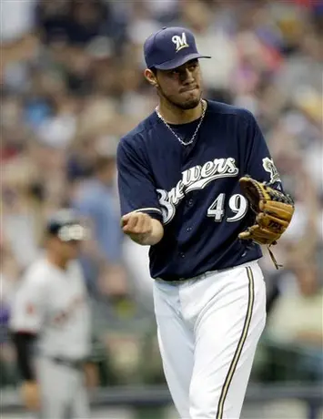 Yovani Gallardo se luce con Cerveceros