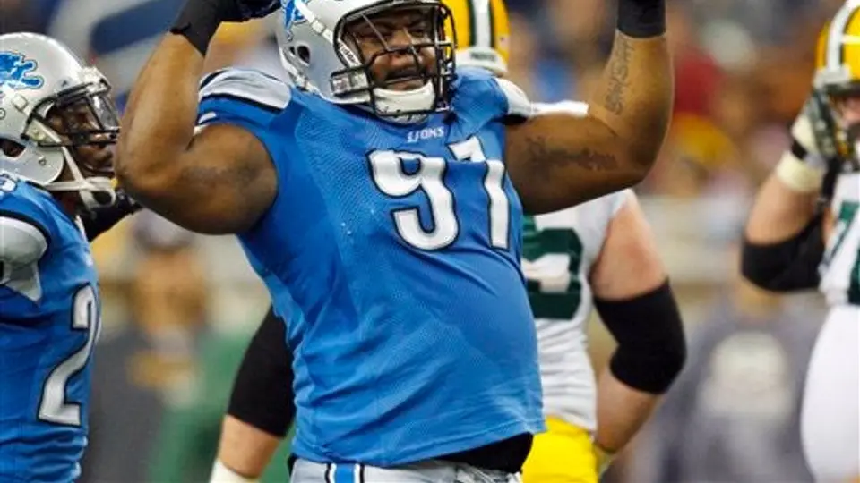 Rodgers sale lesionado; Detroit vence 7-3 a Green Bay