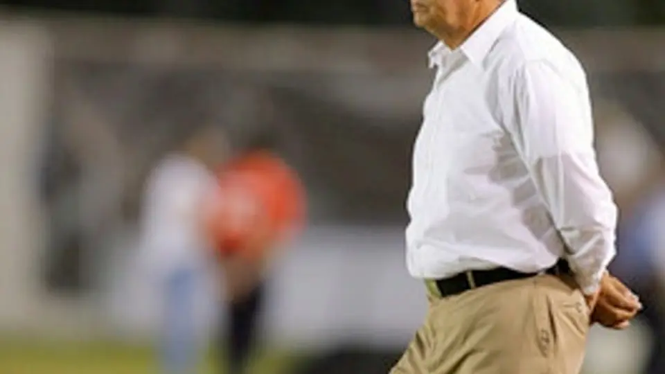 Juan de Dios Castillo no será más técnico de Honduras