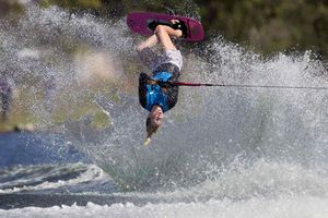 Canadá se queda con el Oro en esquí femenil figuras