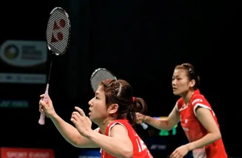 Cosecha Canadá oro en dobles femenil de bádminton
