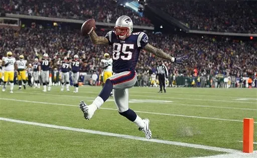 'Pats' sufren y se llevan apretada victoria 31-27 ante Empacadores