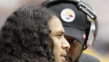 Polamalu, multado por usar teléfono durante el partido