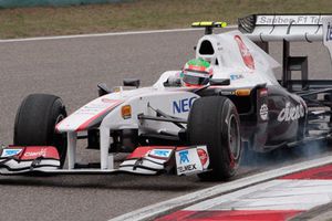 Checo Pérez termina 14 en el GP de Turquía