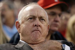 Nolan Ryan, hospitalizado por afección cardíaca