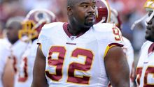Pieles Rojas suspende a Haynesworth por el resto de la campaña
