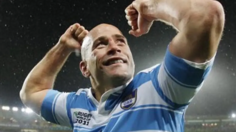 Argentina se impone a Escocia 13-12