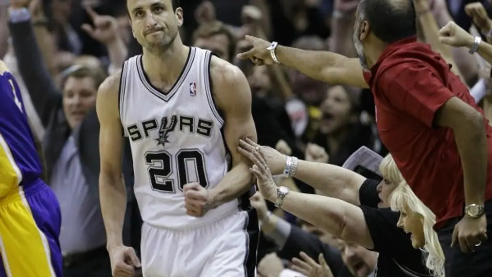 Ginobili, fuera dos semanas por lesión