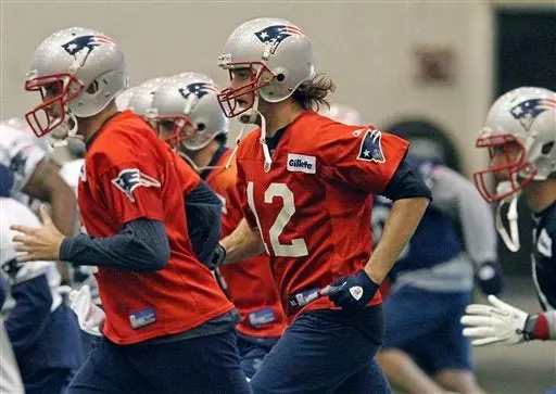 Aseguran que Brady tendrá una cirugía en el pie