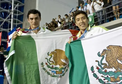 Yahel Castillo y Julián Sánchez, a la Final de trampolín 3m