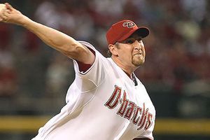 Rangers firma por una campaña a Brandon Webb