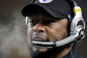 Mike Tomlin, joven y triunfador