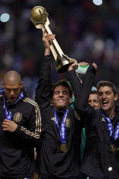 El 'Pollo' Briseño levanta el cetro | MEXSPORT