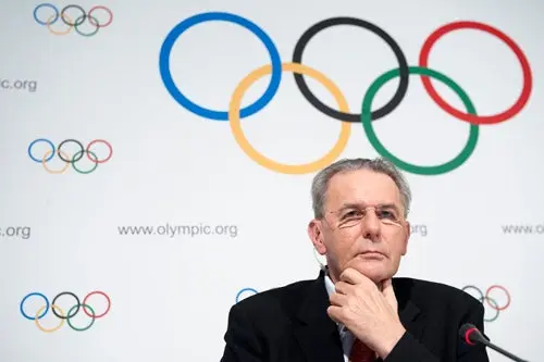COI y FIFA tendrían que negociar si Mundial cambia a Invierno