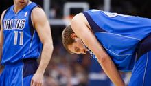 Dallas pierde a Nowitzki; 'Mavs' vencen 103-93 al Thunder