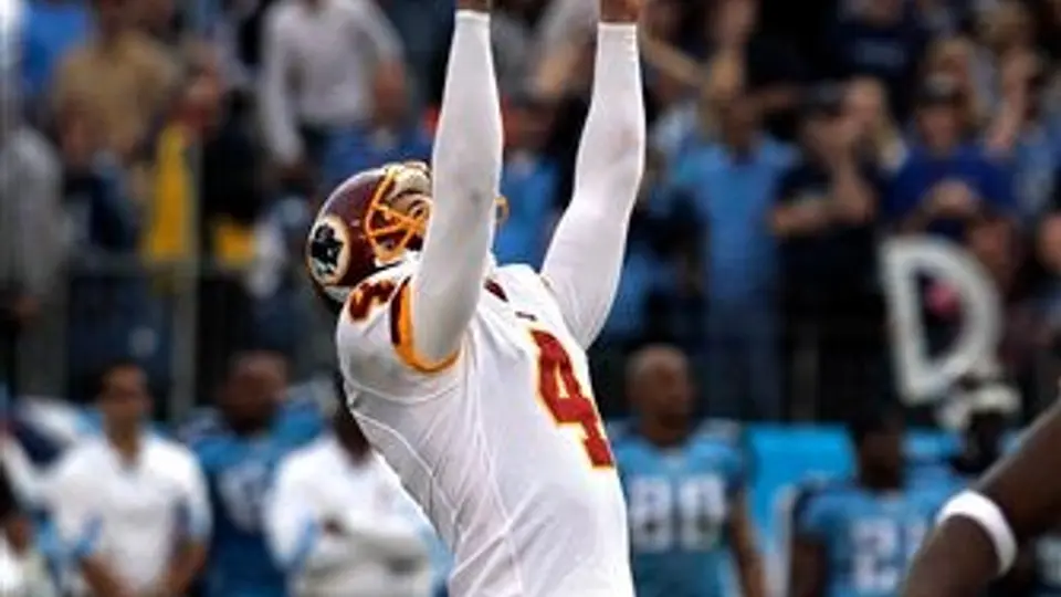 Gano se viste de héroe; Washington gana 19-16 a Tennessee