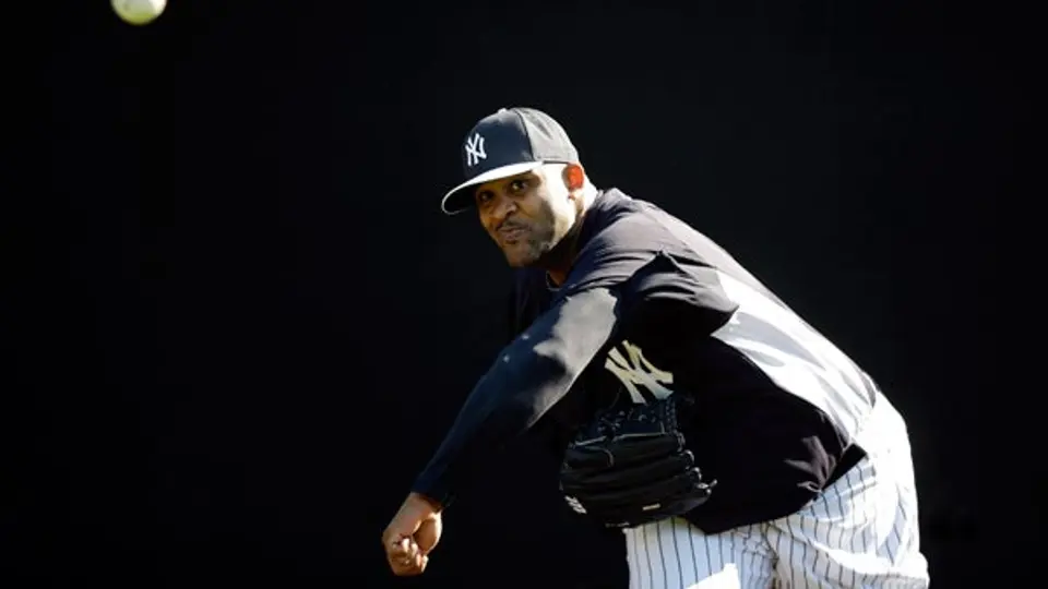 Sabathia vuelve al montículo tras operación en codo izquierdo