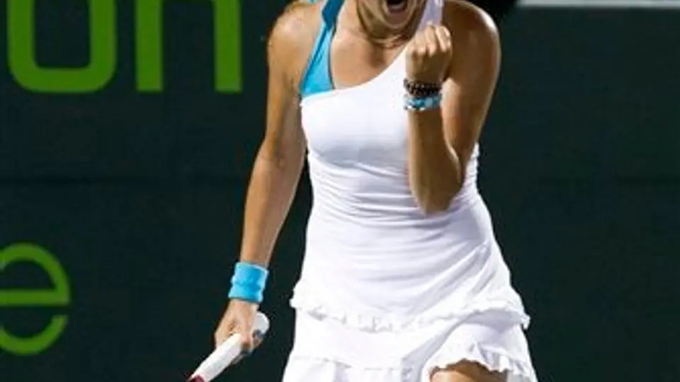Azarenka borra a Clijsters y pasa a Semis en Miami
