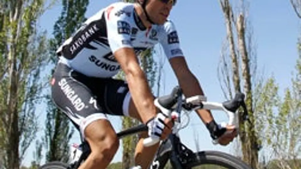 Contador gana la contrarreloj en Vuelta de Castilla y León