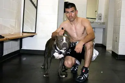 Alfredo Angulo, como perro enjaulado en EU