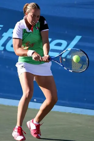 Ximena Hermoso, fuera del tenis en Octavos de Final