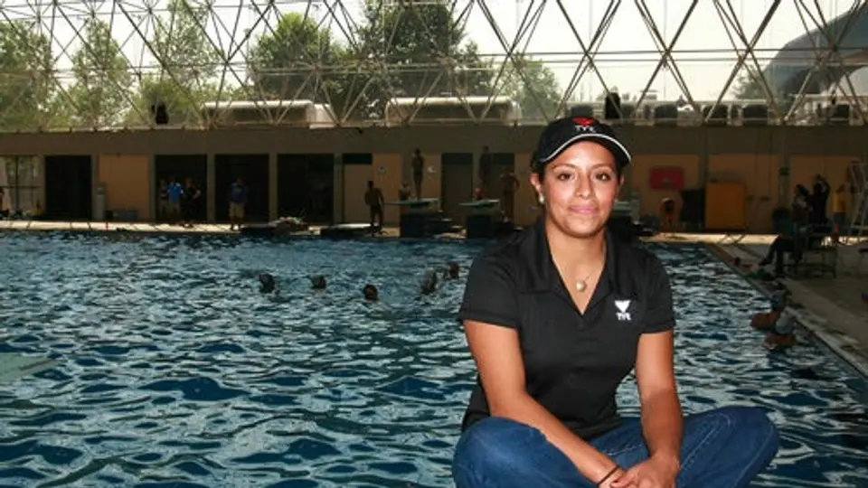 Tatiana Ortiz sorprendida por las instalaciones de JP
