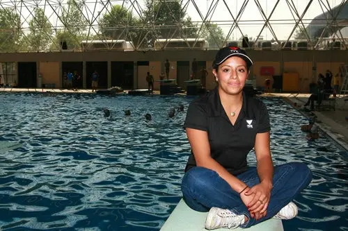 Tatiana Ortiz sorprendida por las instalaciones de JP