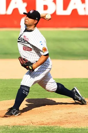 Sultanes rompe el maleficio y vence a Broncos