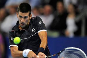 Djokovic regresa a las canchas con un triunfo