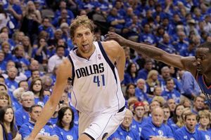 Nowitzki impone récord de tiros libres en triunfo de Mavericks
