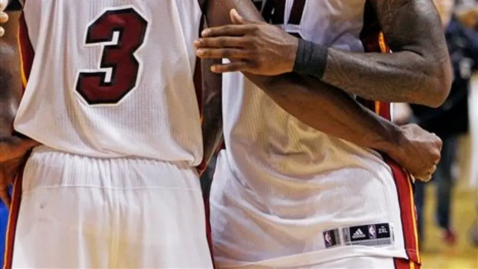 A LeBron no le importan críticas y burlas tras perder las Finales