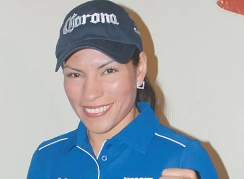 La 'Guerrera' Torres quiere KO en casa