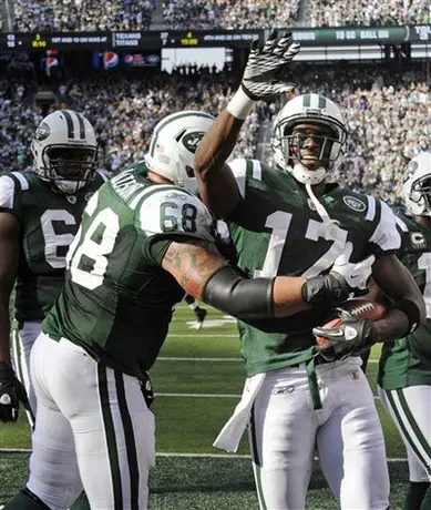 Con 3 anotaciones de Burress Jets vence 27-21 a San Diego