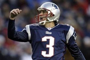 Patriotas pierden a pateador Gostkowski y firman a Graham